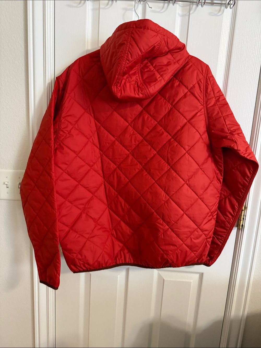 Patagonia Diamond Quilted Bomber Hooded. Style 27611 AMRE XL - Picture 4 of 4